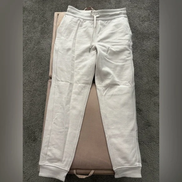 Lululemon Scuba Jogger Sparkle - Picture 1 of 8